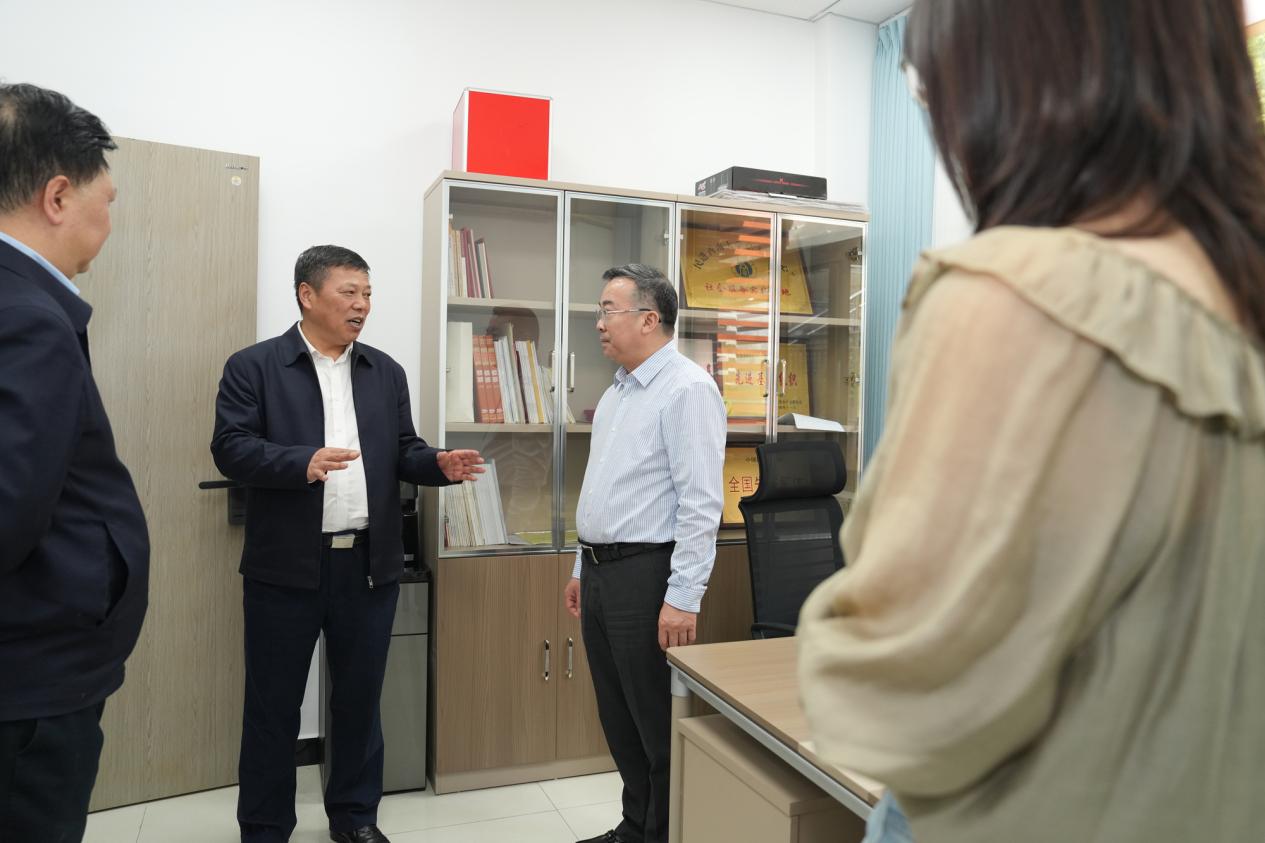 文件名称:image3.jpeg原图大小:NaNGB